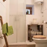 Vale Apartment
